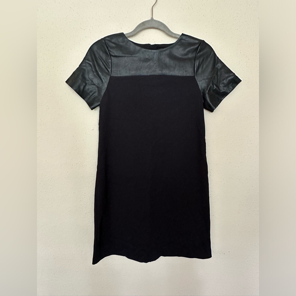 Ann Taylor Petite 0 Dress Black Upper Body Faux Leather